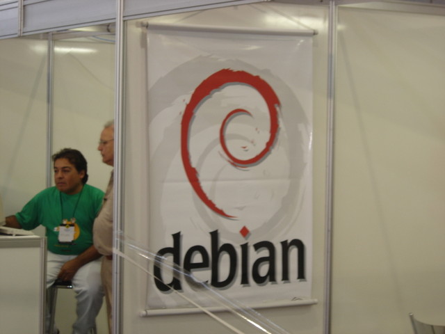 dsc02472-red.jpg